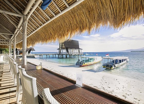 Kura Kura Beach Resort