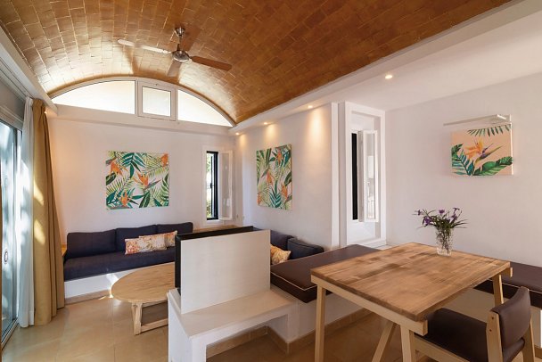 Cordial Biarritz - Wohnbeispiel Bungalow (Zimmercodierungen BB1 & BS1)