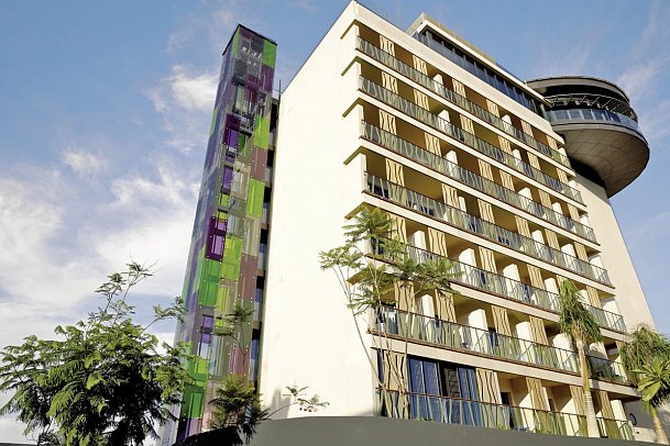 Bohemia Suites & Spa