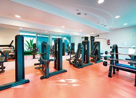 Nayra - Fitness-Studio