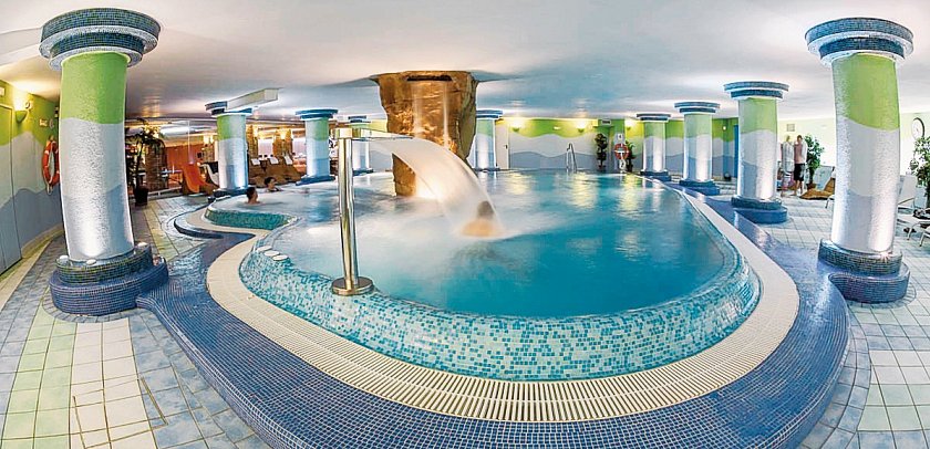 Bull Escorial & Spa