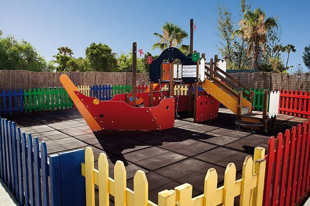 MUR Bungalows Parque Romántico