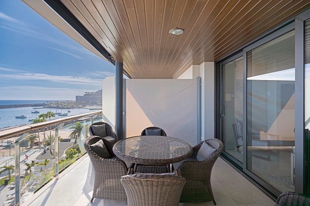 Radisson Blu Resort Gran Canaria - Beispiel Balkon Suite 2 Schlafzimmer (Zimmercodierung W2M)