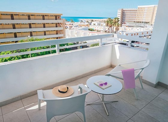 AKEAH Broncemar Maspalomas - Beispiel Balkon (Zimmercodierungen DD1, DDP & DDN)