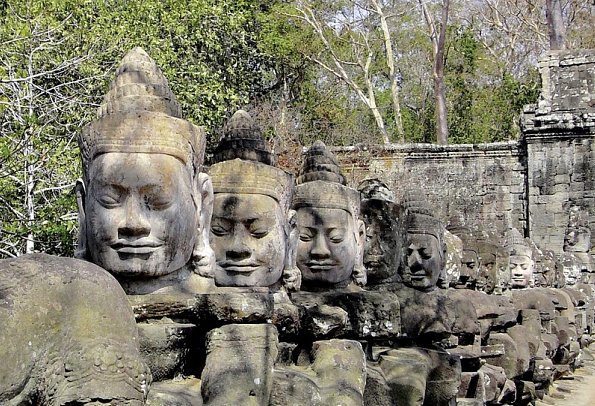 Höhepunkte in Laos und Kambodscha (Privatreise) - Bayon-Tempel