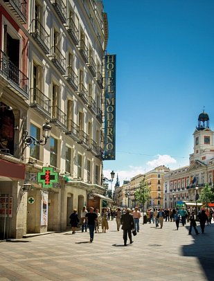 Hotel Moderno