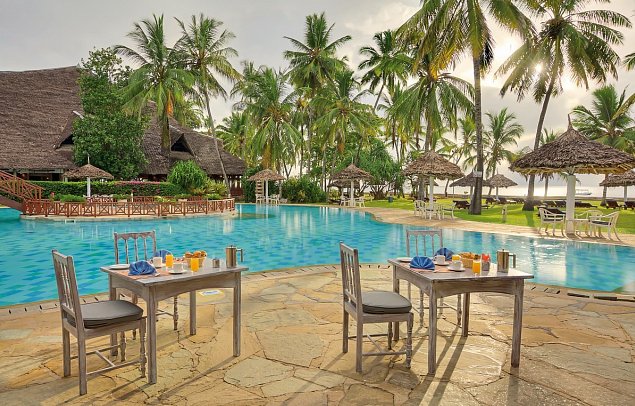 Neptune Palm Beach Resort