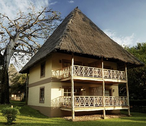 Neptune Palm Beach Resort