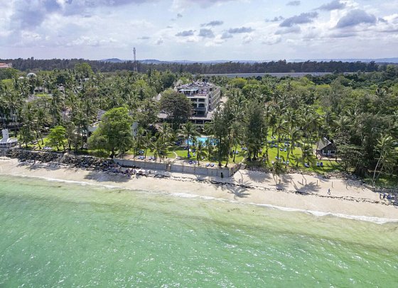Neptune Beach Resort
