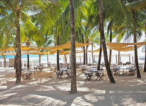 Billionaire Resort & Retreat