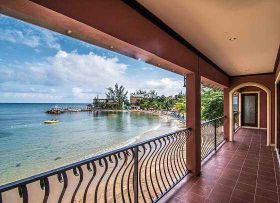 Jewel Paradise Cove Resort & Spa