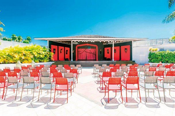 Grand Decameron Montego Beach, A Trademark All-Inclusive Resort