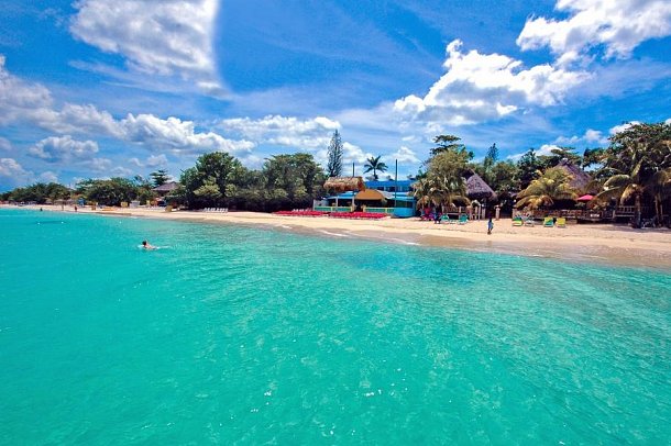 Legends Beach Resort