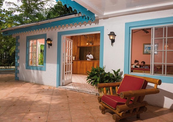 Legends Beach Resort