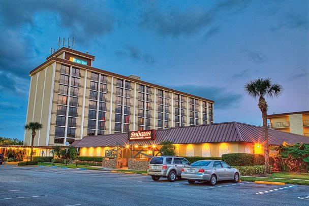 Rosen Inn closest to Universal