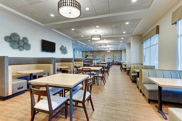 Drury Inn & Suites Orlando