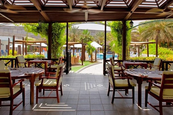 Radisson Blu Hotel, Muscat - Restaurant 