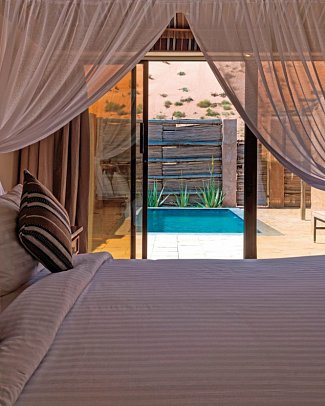 1000 Nights Sharqiya Sands Camp - Wohnbeispiel Luxury Pool Tent (Zimmercodierung UG3)