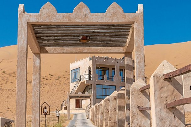 1000 Nights Sharqiya Sands Camp - Wohnbeispiel Sand Suite (Zimmercodierung UG4)