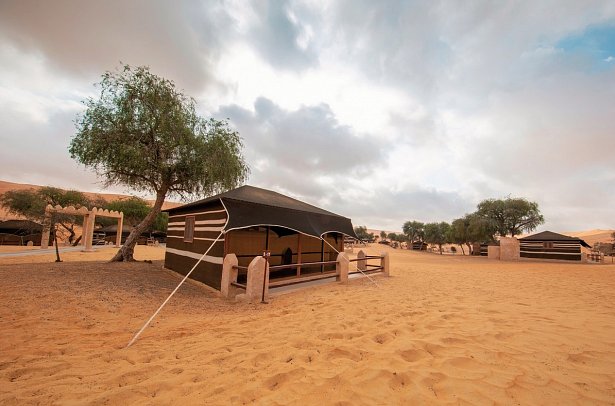 1000 Nights Sharqiya Sands Camp - Wohnbeispiel Premium Tent (Zimmercodierung UG1)