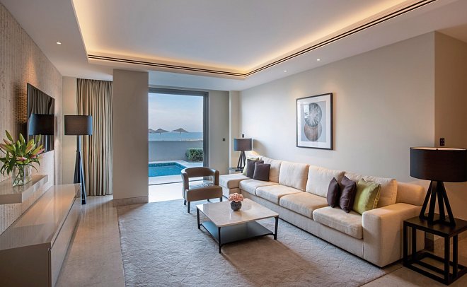 Kempinski Hotel Muscat - Wohnbeispiel Grand Deluxe Plunge Pool Suite (Zimmercodierung WDP)
