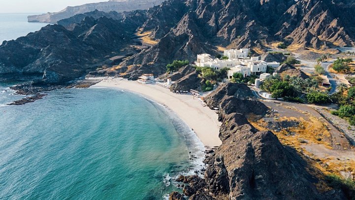 Al Bustan Palace, a Ritz-Carlton Hotel