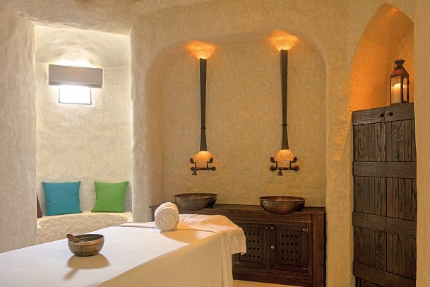 Al Bustan Palace, a Ritz-Carlton Hotel