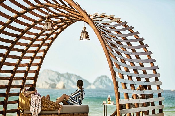 Al Bustan Palace, a Ritz-Carlton Hotel