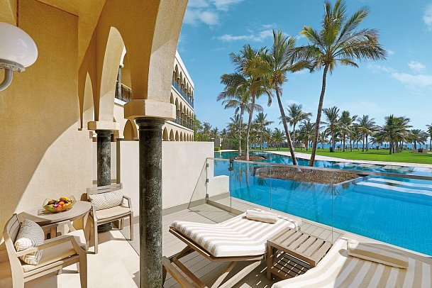 Al Bustan Palace, a Ritz-Carlton Hotel - Wohnbeispiel Bustan Lagoon Access (Zimmercodierung UDQ)