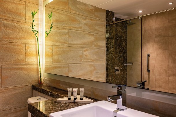 Barceló Mussanah Resort - Beispiel Bad Superior Sea View (Zimmercodierung USM)