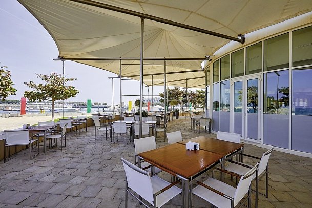 Barceló Mussanah Resort - Azure Restaurant