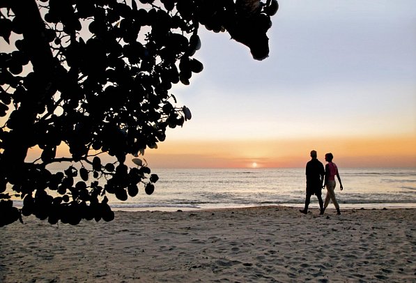 Florida Sunshine State & Beach (Superior-Variante, Ocean View) - Sonnenuntergang in Naples