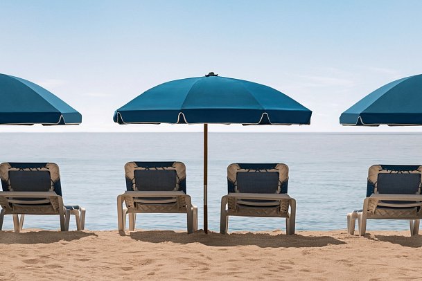 Radisson Resort Miami Beach