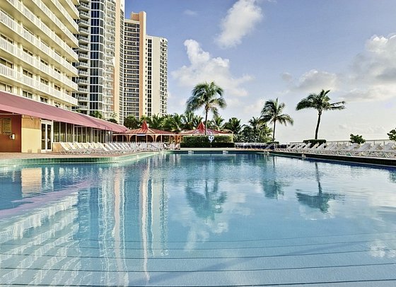 Ramada Plaza Marco Polo