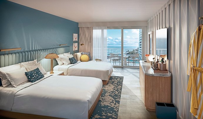 The Sunny, Curio Collection by Hilton - Wohnbeispiel Oceanview Two Queens w/balcony (Zimmercodierung XGM)