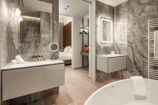 ARIA Retreat & SPA - Suite Lake View (Zimmercodierung W1I)