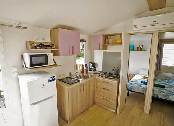 Camping Italia Lido (by Happy Camp) - Wohnbeispiel Mobilheim Happy Premium (Zimmercodierung CM1)