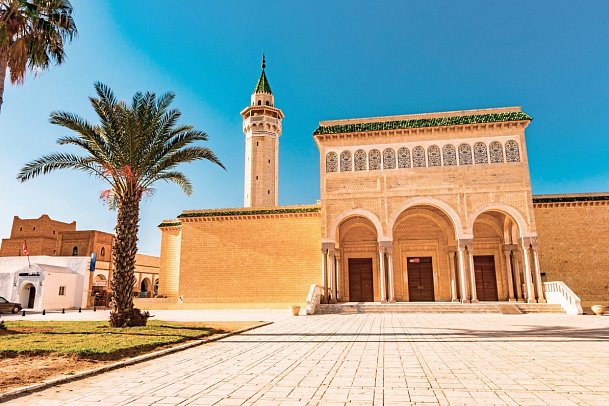 Kulturschätze und Wüstensonne - Tunesiens Paradies - Bourguiba Moschee - Monastir