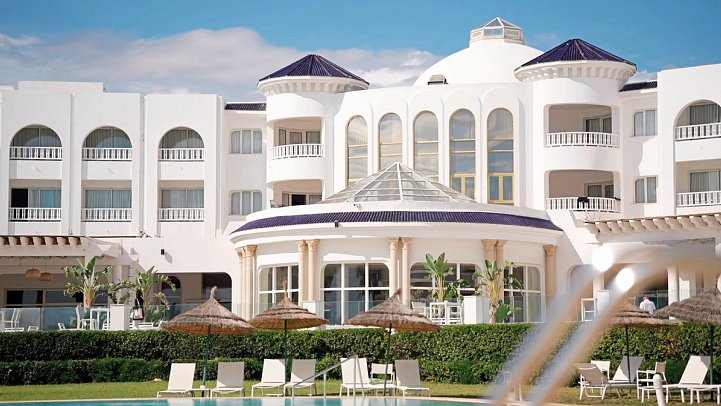 Royal Tulip Taj Sultan