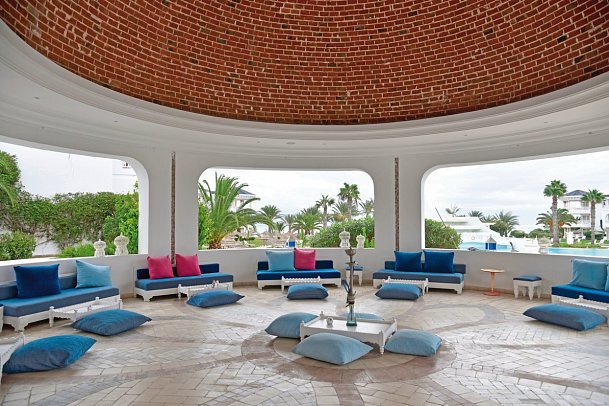 Royal Tulip Taj Sultan