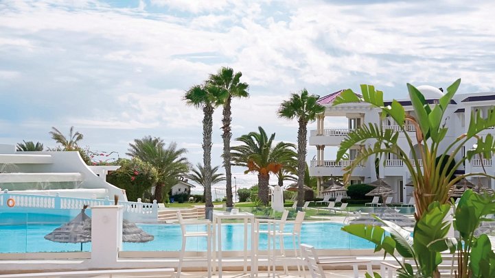 Royal Tulip Taj Sultan