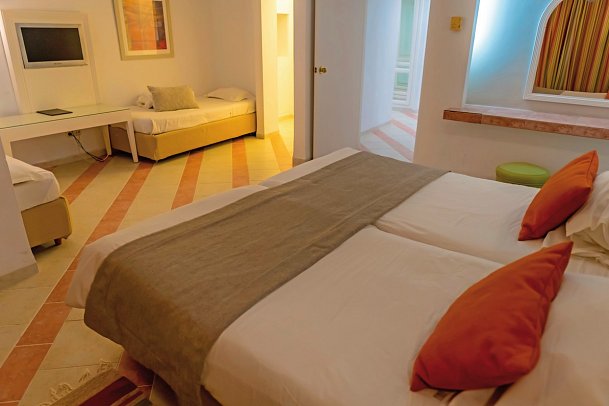 Royal Tulip Taj Sultan - Wohnbeispiel Familienzimmer (Zimmercodierung FS1)