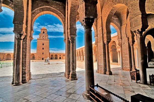 Tunesiens Schätze - kulturelle und kulinarische Höhepunkte - Große Moschee - Kairouan