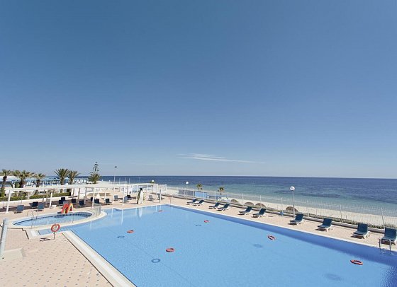 El Mouradi Club Selima