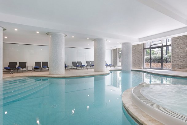 Maritim Antonine Hotel & Spa