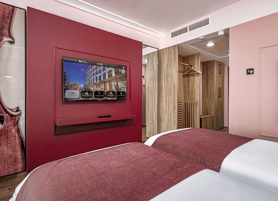 Vivaldi Hotel - Wohnbeispiel Doppelzimmer Deluxe King (Zimmercodierungen DD1 & DDM)