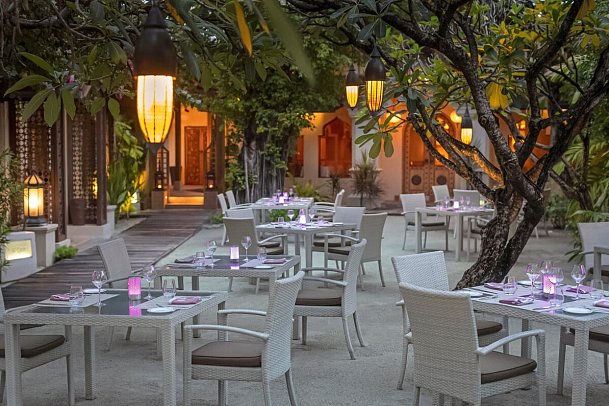 Niva Kurumba Maldives