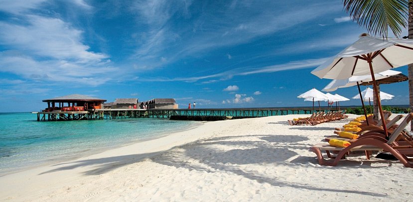 Centara Ras Fushi Resort & Spa Maldives