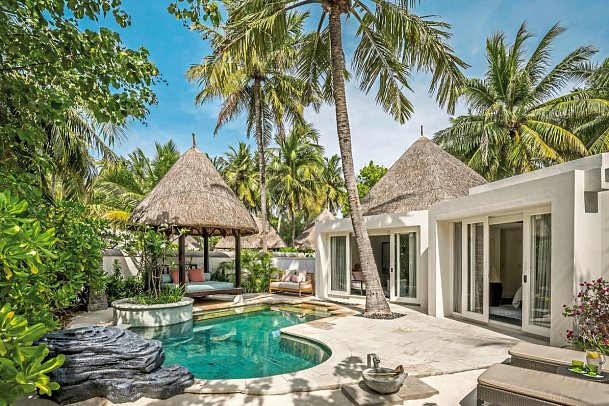 Four Seasons Resort Maldives at Kuda Huraa