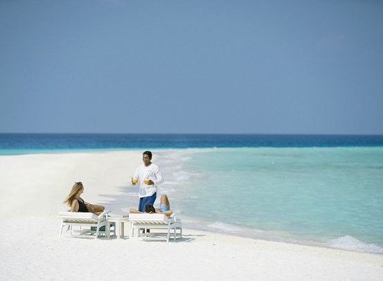 Four Seasons Resort Maldives at Landaa Giraavaru